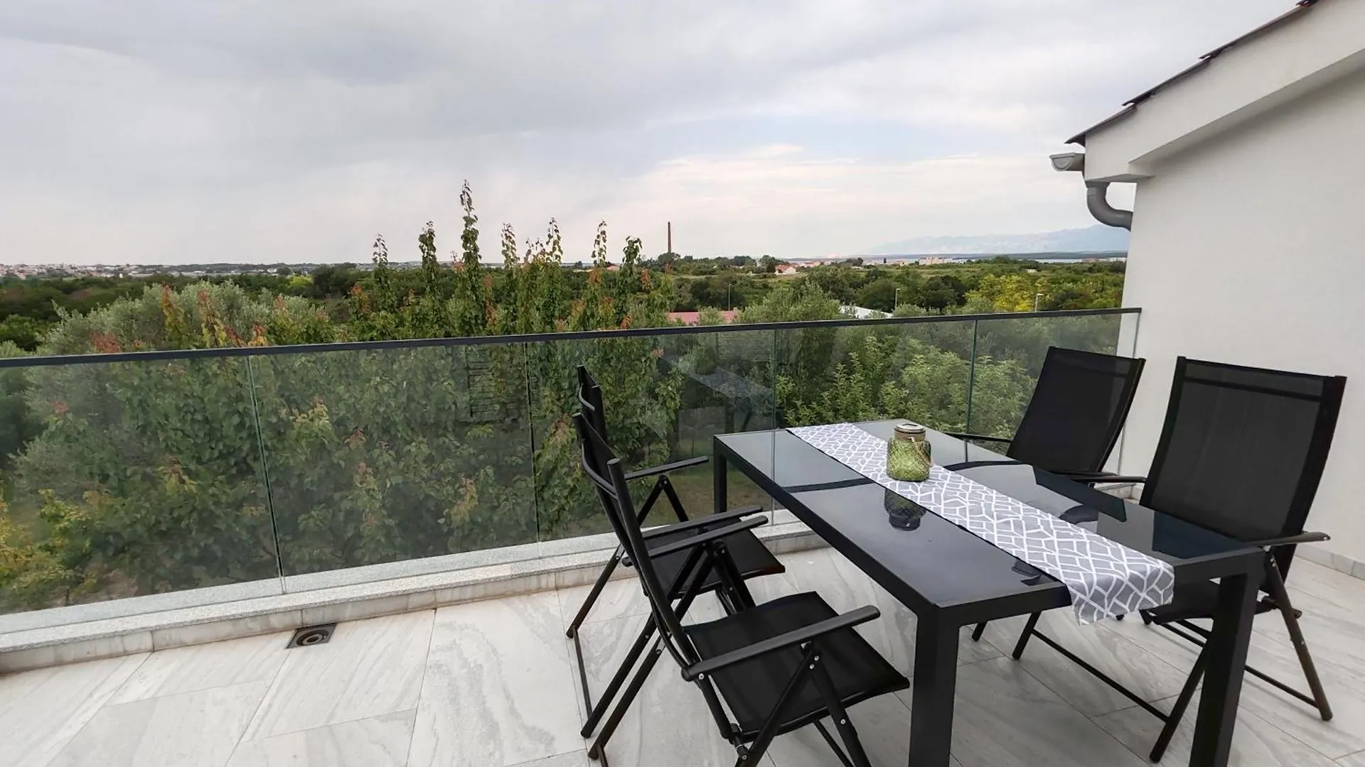 Sara Apartments Vrsi